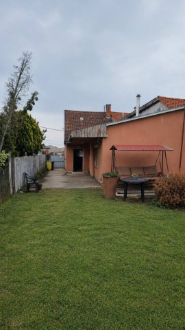 Eladó családi ház, Nyíregyházán 65 M Ft, 3 szobás