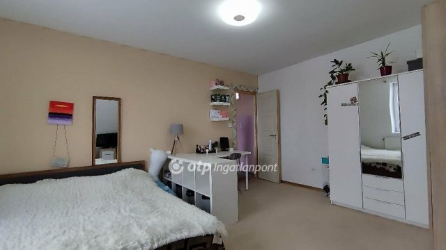 Eladó családi ház, Budapesten, XVIII. kerületben 99.999 M Ft
