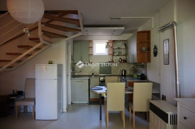 Eladó sorház, Zamárdiban 59.4 M Ft, 3 szobás