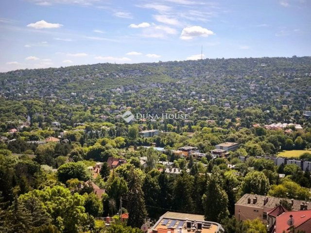 Eladó családi ház, Budapesten, II. kerületben 800 M Ft, 1 szobás