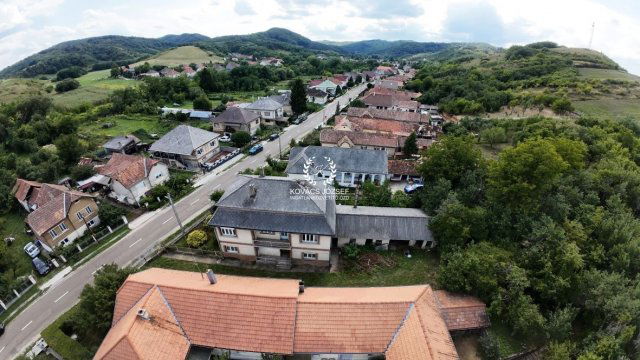 Eladó családi ház, Borsodszentgyörgyön 12.9 M Ft, 8 szobás
