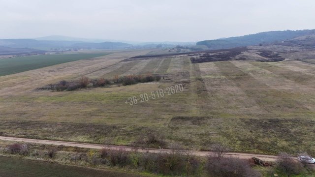 Eladó telek, Vácon 1.8 M Ft / költözzbe.hu