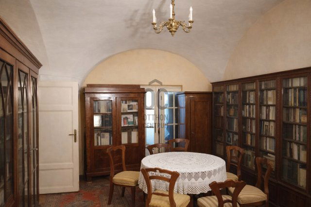 Eladó téglalakás, Budapesten, I. kerületben 350 M Ft, 3 szobás