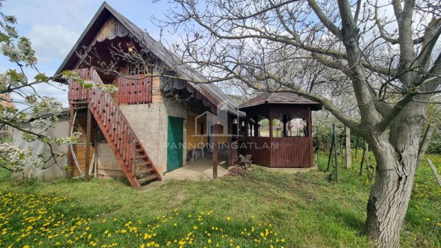 Eladó telek, Somlójenőn 16.5 M Ft / költözzbe.hu