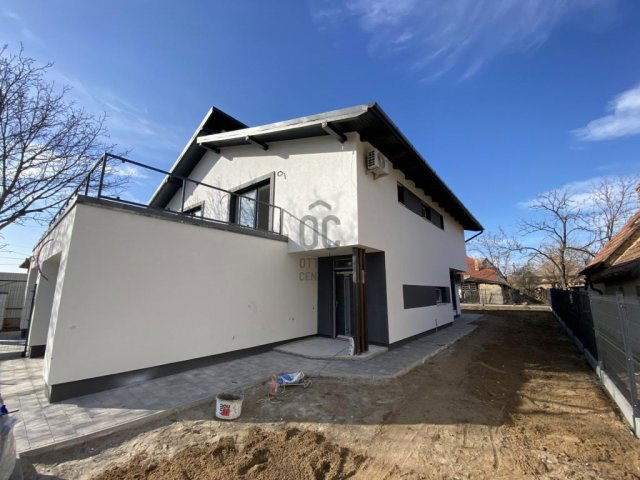 Eladó családi ház, Kistarcsán 144.99 M Ft, 4 szobás