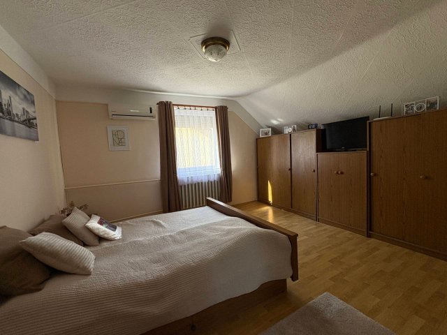 Eladó családi ház, Kisvárdán 83 M Ft, 5 szobás