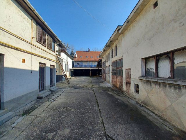 Eladó ipari ingatlan, Miskolcon 89.9 M Ft, 16 szobás