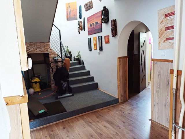 Eladó családi ház, Nyíregyházán 38.5 M Ft, 2+2 szobás