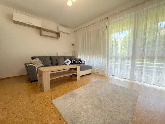 Kiadó téglalakás, albérlet, Nyíregyházán 180 E Ft / hó