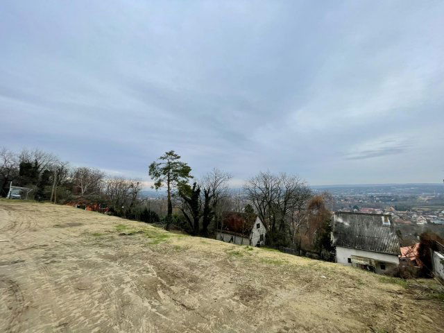Eladó telek, Gödöllőn 110 M Ft / költözzbe.hu