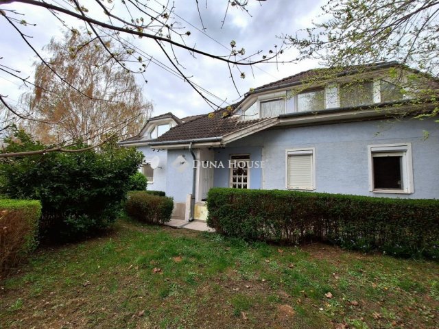 Eladó téglalakás, Győrladaméren 74.9 M Ft, 5 szobás