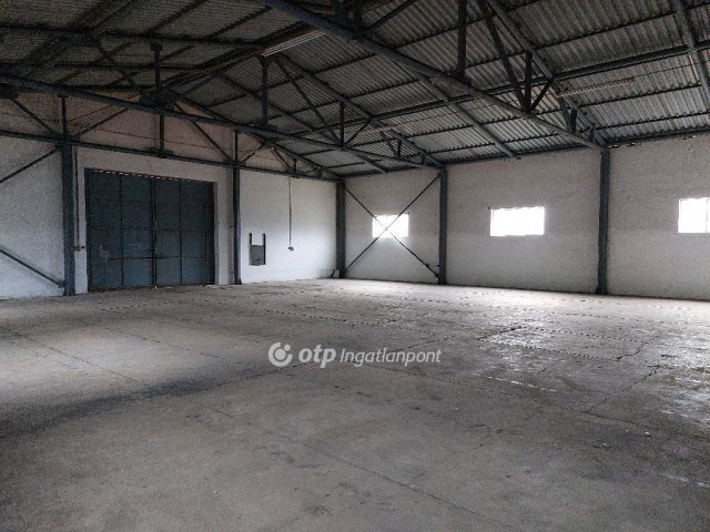 Eladó ipari ingatlan, Mohácson 99 M Ft / költözzbe.hu