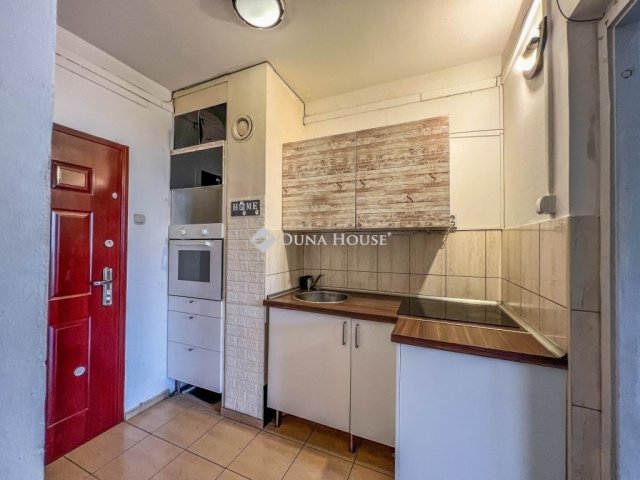 Eladó panellakás, Budapesten, XXI. kerületben 39.9 M Ft, 1 szobás