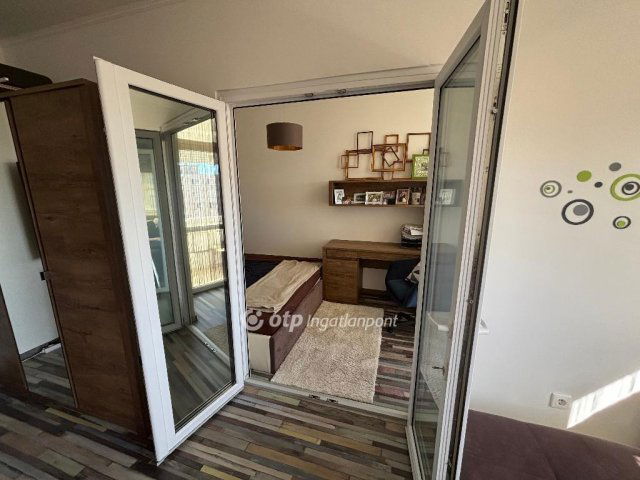 Eladó panellakás, Miskolcon 34.9 M Ft, 1+2 szobás