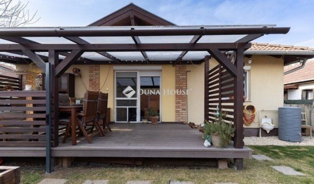 Eladó téglalakás, Gyömrőn 81.49 M Ft, 3 szobás