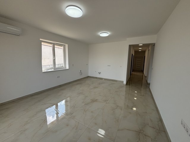 Eladó családi ház, Nagykállóban 81.9 M Ft, 4 szobás
