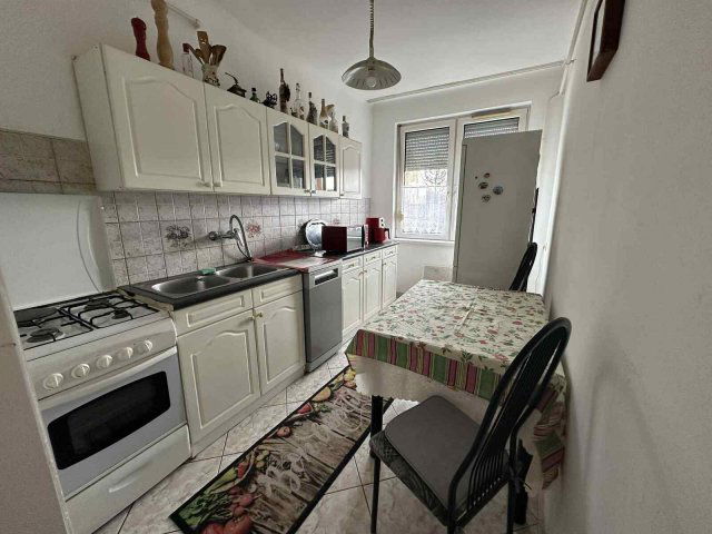 Eladó téglalakás, Nyíregyházán 39.9 M Ft, 2 szobás