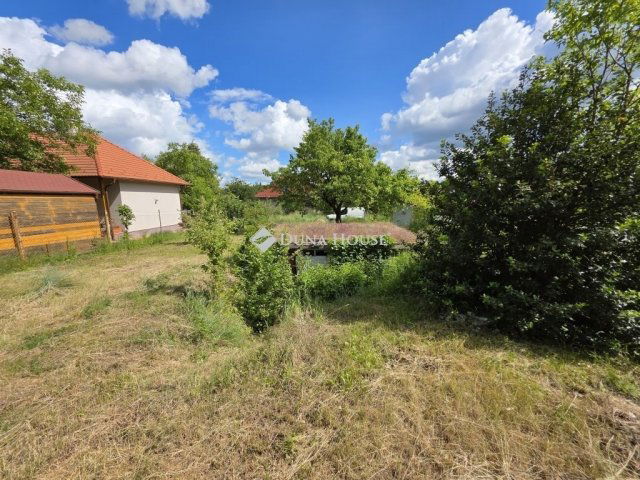 Eladó telek, Törökbálinton 58 M Ft / költözzbe.hu