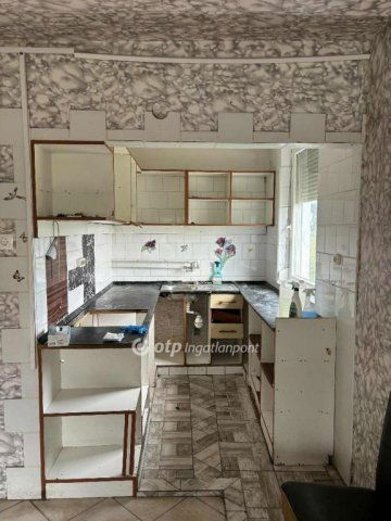 Eladó családi ház, Létavértesen 23 M Ft, 2+3 szobás