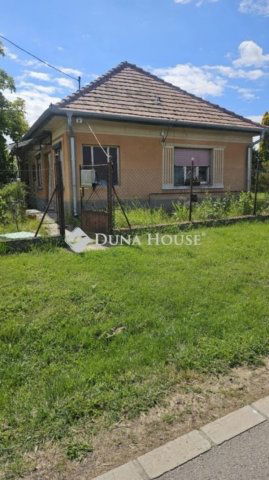 Eladó családi ház, Káván 35.9 M Ft, 2 szobás