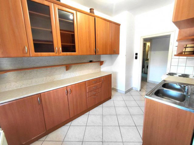 Kiadó téglalakás, albérlet, Oroszlányban 155 E Ft / hó