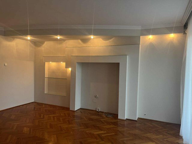 Kiadó ikerház, albérlet, Kecskeméten 370 E Ft / hó, 5 szobás