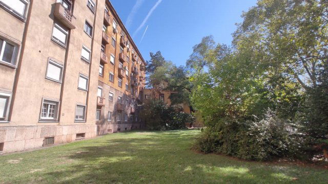 Eladó téglalakás, Dunaújvárosban, Gagarin téren 45.3 M Ft