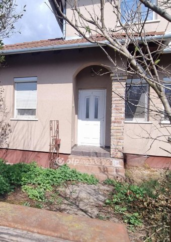 Eladó téglalakás, Gyömrőn 45.9 M Ft, 2 szobás