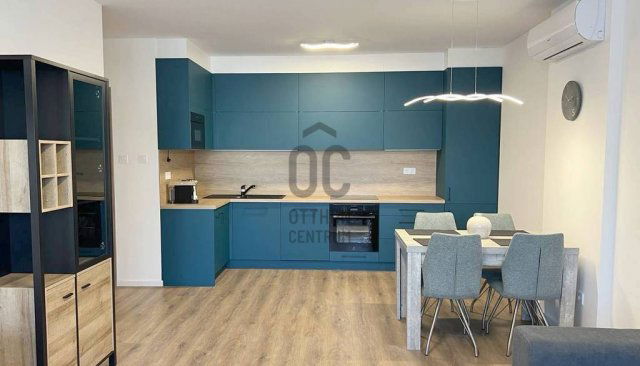 Kiadó téglalakás, albérlet, Tatán 310 E Ft / hó, 3 szobás