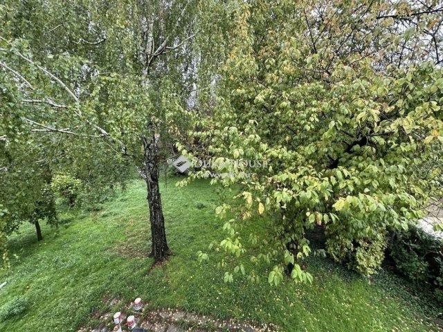 Eladó családi ház, Budapesten, III. kerületben 299.9 M Ft