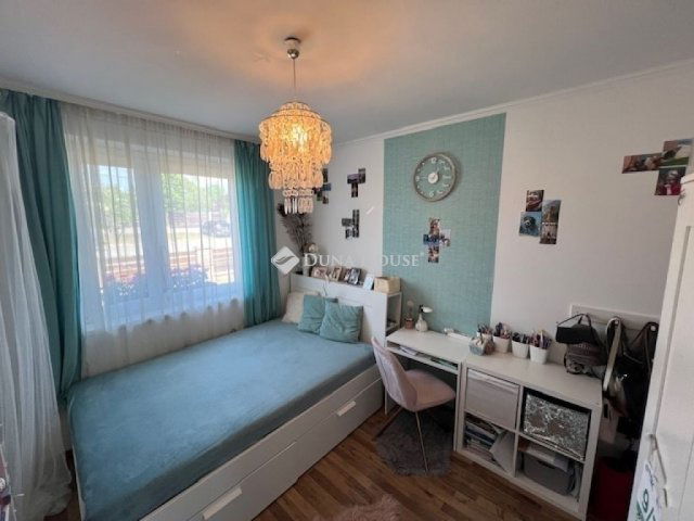 Eladó családi ház, Helvécián 89.9 M Ft, 4 szobás