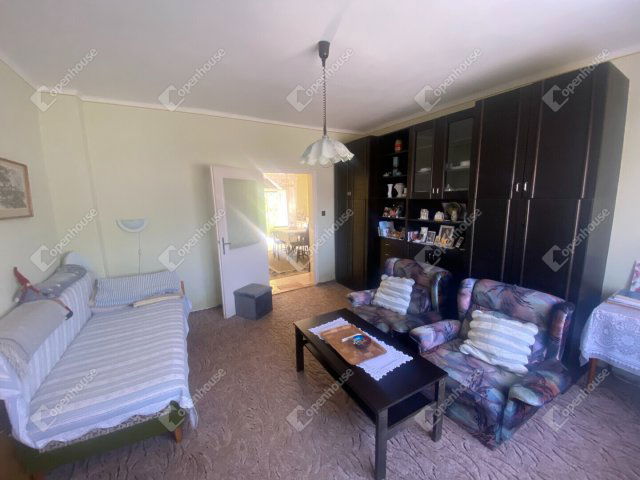 Eladó családi ház, Darnózseliben 49.9 M Ft, 5 szobás