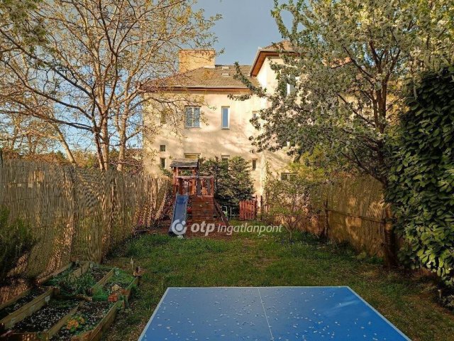 Eladó téglalakás, Budapesten, XV. kerületben 84.9 M Ft