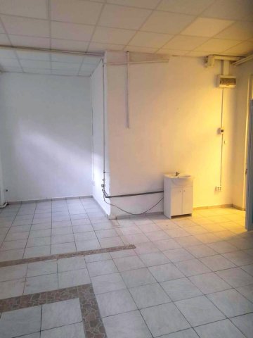 Kiadó üzlethelyiség, Ózdon 104 E Ft / hó / költözzbe.hu