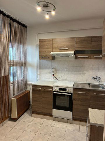 Eladó téglalakás, Békésen 19.5 M Ft, 1+2 szobás