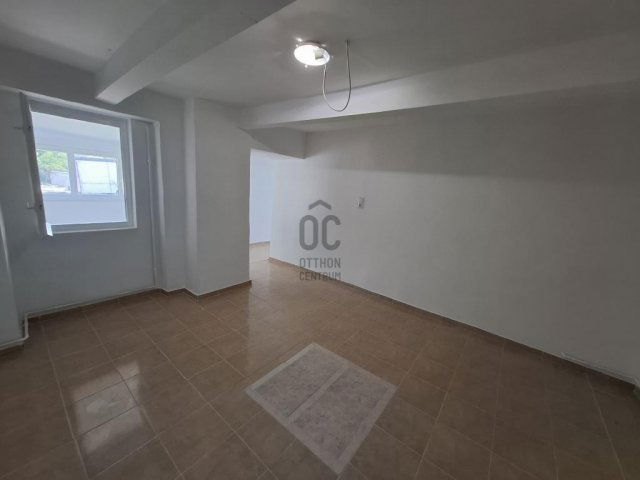 Eladó családi ház, Pándon 29.9 M Ft, 3 szobás