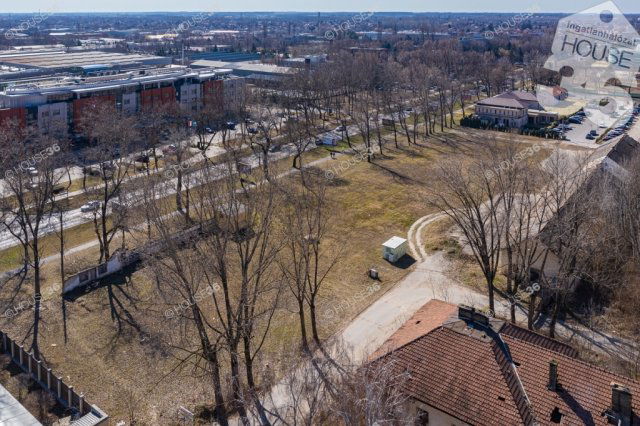 Eladó telek, Kecskeméten 1100 M Ft / költözzbe.hu