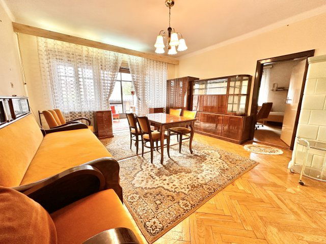 Eladó családi ház, Szombathelyen 125 M Ft, 5 szobás