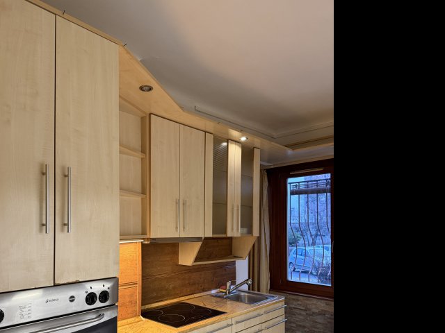 Eladó téglalakás, Pécsett 34.5 M Ft, 2 szobás