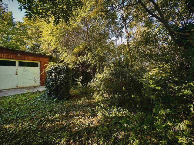 Eladó családi ház, Siófokon 89.9 M Ft, 7 szobás