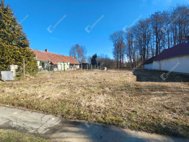 Eladó telek, Halastón 4.3 M Ft / költözzbe.hu