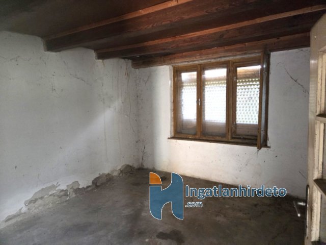 Eladó családi ház, Zalaszentlászlón 3.3 M Ft, 1 szobás