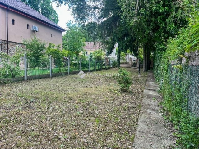 Eladó nyaraló, Tahitótfalun 59.9 M Ft, 2 szobás