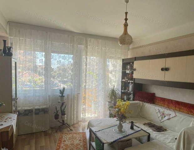 Eladó téglalakás, Cegléden 61.9 M Ft, 3 szobás