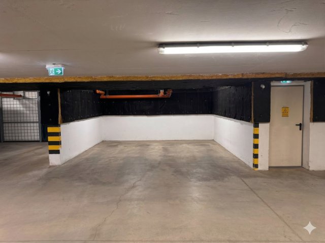 Eladó garázs, Nyíregyházán, Törzs utcában 10.5 M Ft