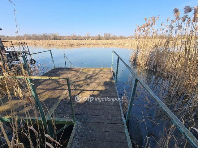 Eladó nyaraló, Dunavarsányban 32.9 M Ft, 1+1 szobás