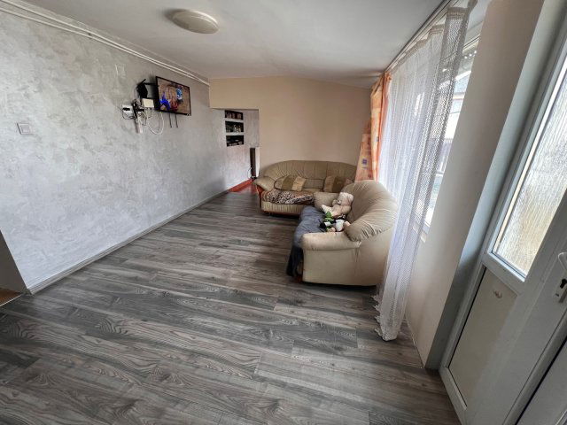 Eladó családi ház, Napkoron 16.5 M Ft, 3 szobás