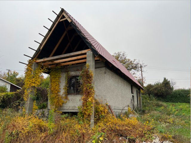 Eladó telek, Budapesten, III. kerületben 9.9 M Ft