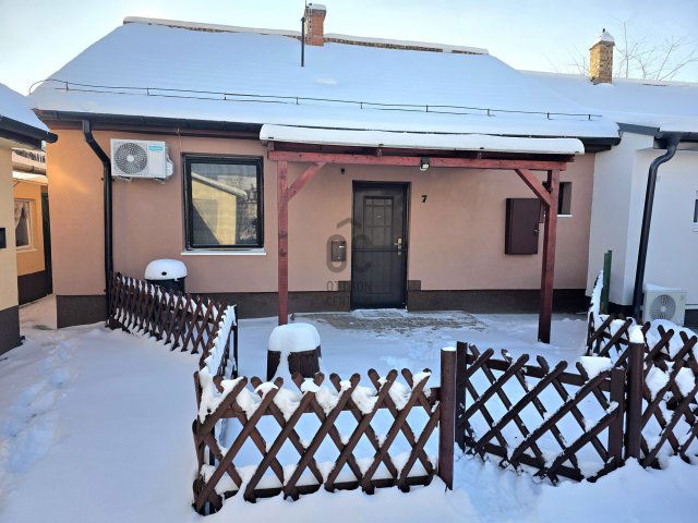 Eladó családi ház, Budapesten, XVIII. kerületben 29 M Ft