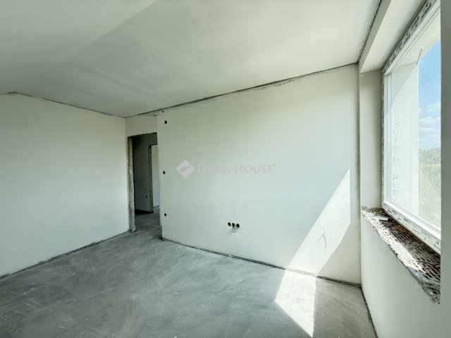 Eladó ikerház, Szigetszentmártonban 87.9 M Ft, 5 szobás